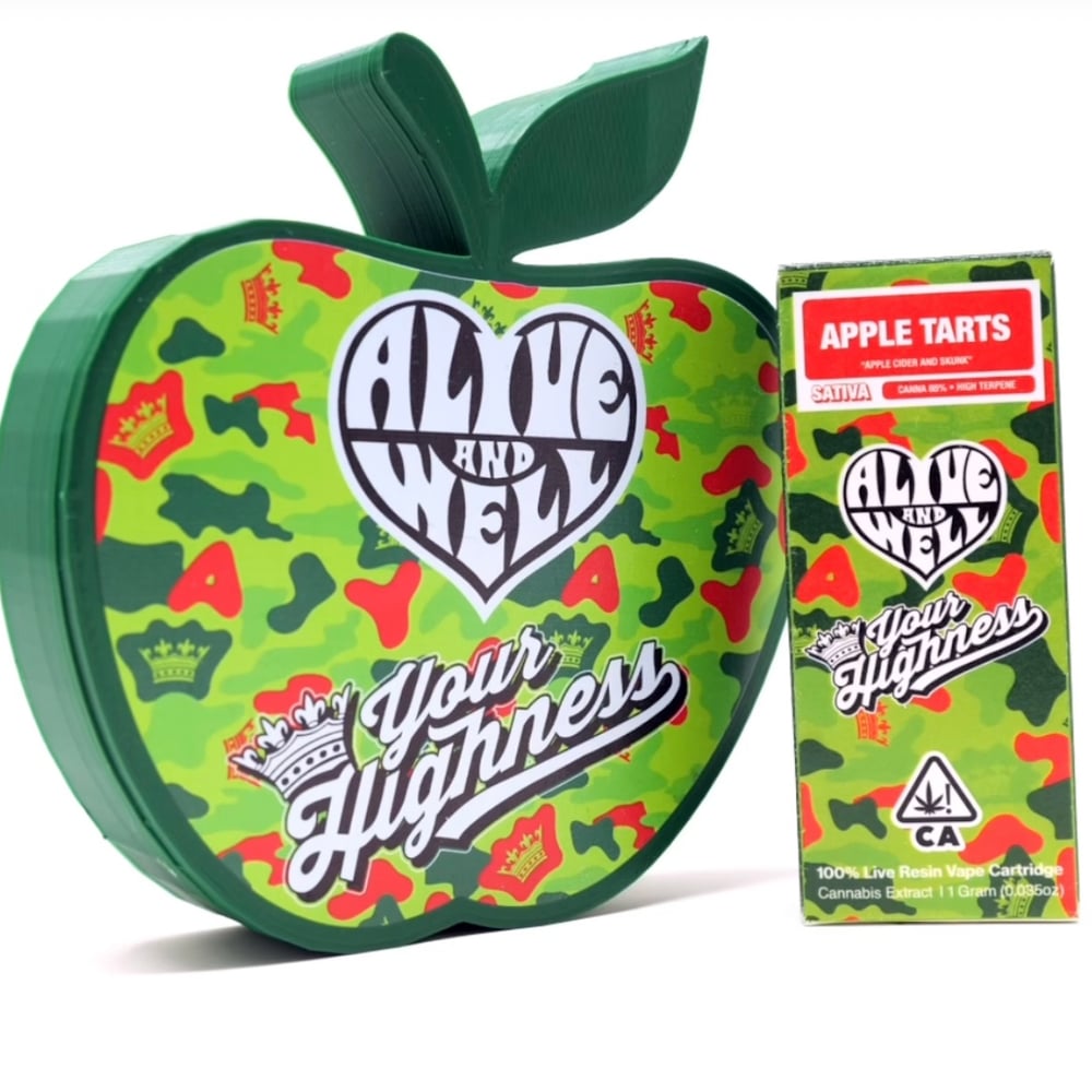 Apple Tarts (Your Highness Collab) by Alive & Well