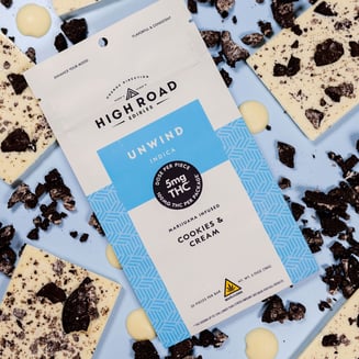 Cookies & Cream Unwind White Chocolate Bar, 100mg 20-piece by High Road Edibles