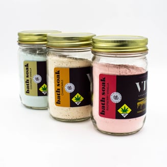 1:1 Raspberry Vanilla (100mg CBD/100mg THC) by Six Fifths