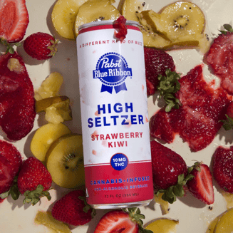 High Soda Pop - Strawberry Kiwi [4pk] (100mg) by Pabst Blue Ribbon