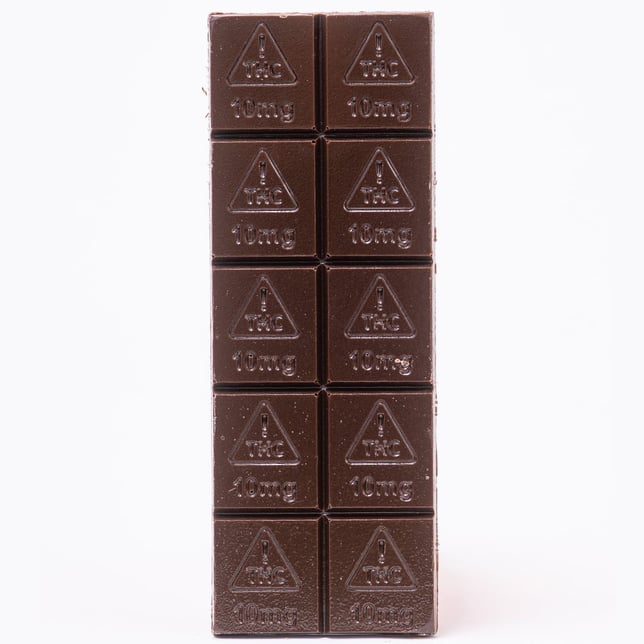 Dark Chocolate Bar (100mg) - Image 2 Dark Chocolate Bar (100mg) - Image 2
