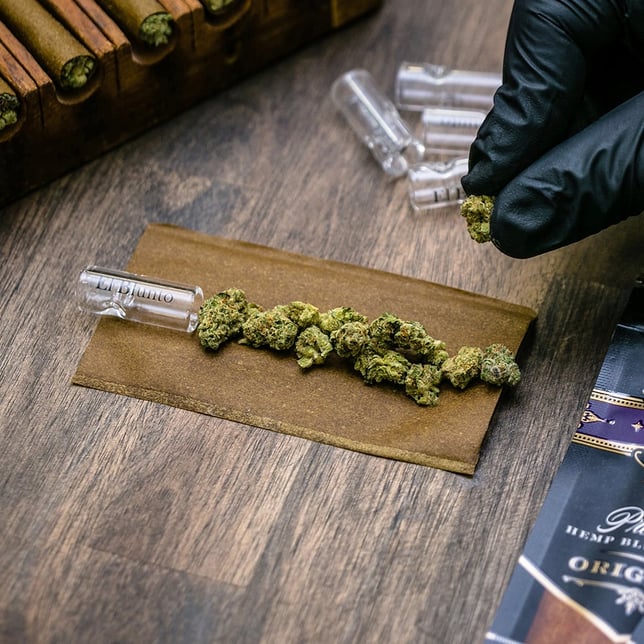 El Blunto Especial Silver - Verde | Indica | Diamond Infused [1.65g] - Image 4