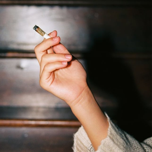 Ultra Thin Rolling Papers - 1 1/2 - Image 6