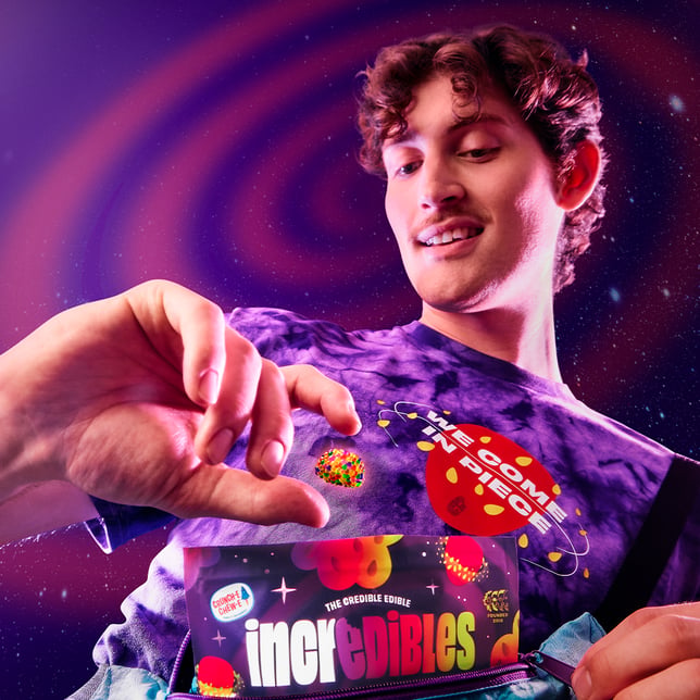Comets Strawberry Supernova [10pk] (100mg) - Image 3