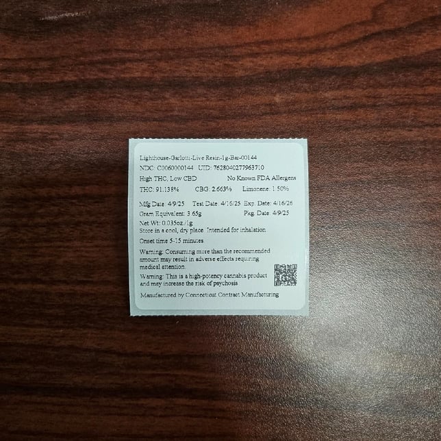 Lighthouse - Garlotti (H) Live Resin Disposable Vape (1g) C0060000322 - Image 2 Lighthouse - Garlotti (H) Live Resin Disposable Vape (1g) C0060000322 - Image 2