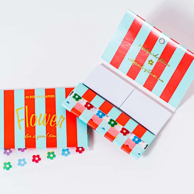 Flower Rolling Papers in Rainbow - Image 2 Flower Rolling Papers in Rainbow - Image 2