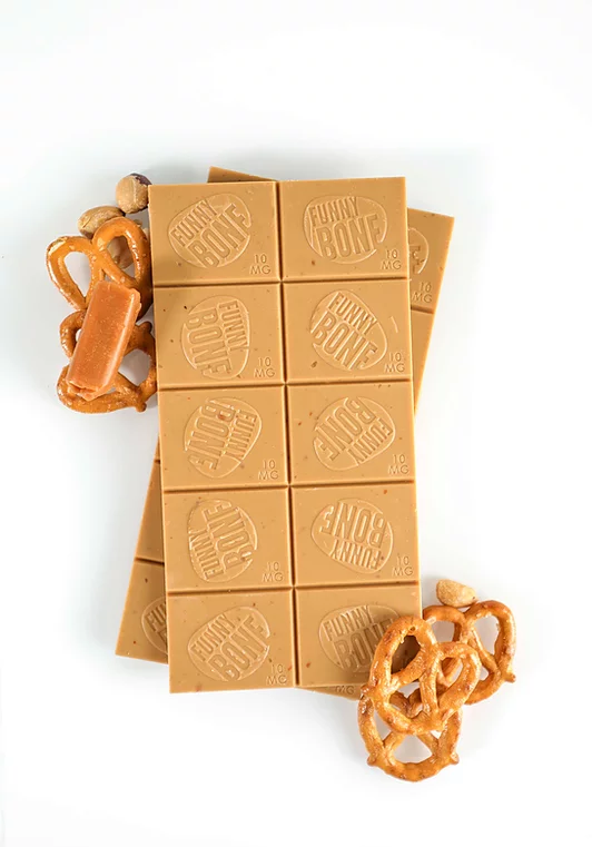 Twisted Nuts (300mg) Funny Bone Chocolate Bar Jane